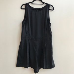 Gorgeous Black womens romper by Ann Taylor LOFT